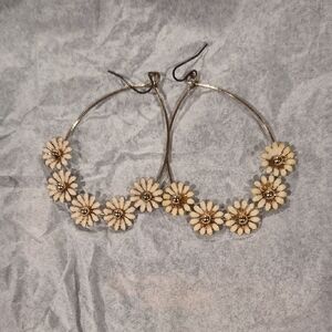 Floral Hoop Earrings in Gold and Cream